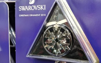 Swarovski ornament star annual edition 2021 ornaments dated crystal